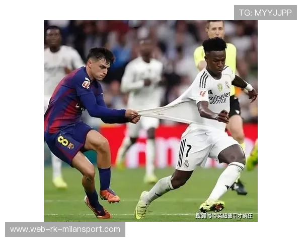 巴萨围攻制造机会不断，佩德里弧线球偏出